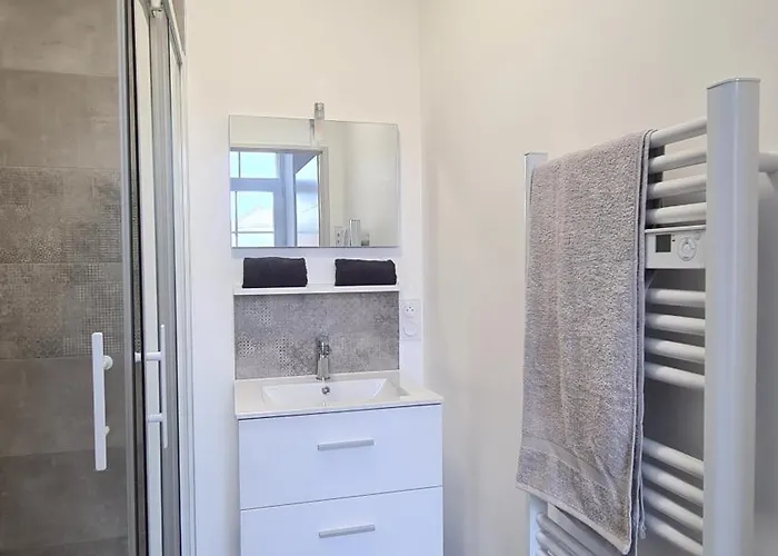 Apartamento Ludo 1, Parking Privé, Wifi, Climatisation, Entrée Autonome